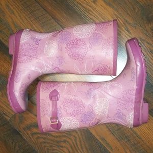 LL Bean Wellie rain boots tall flower print